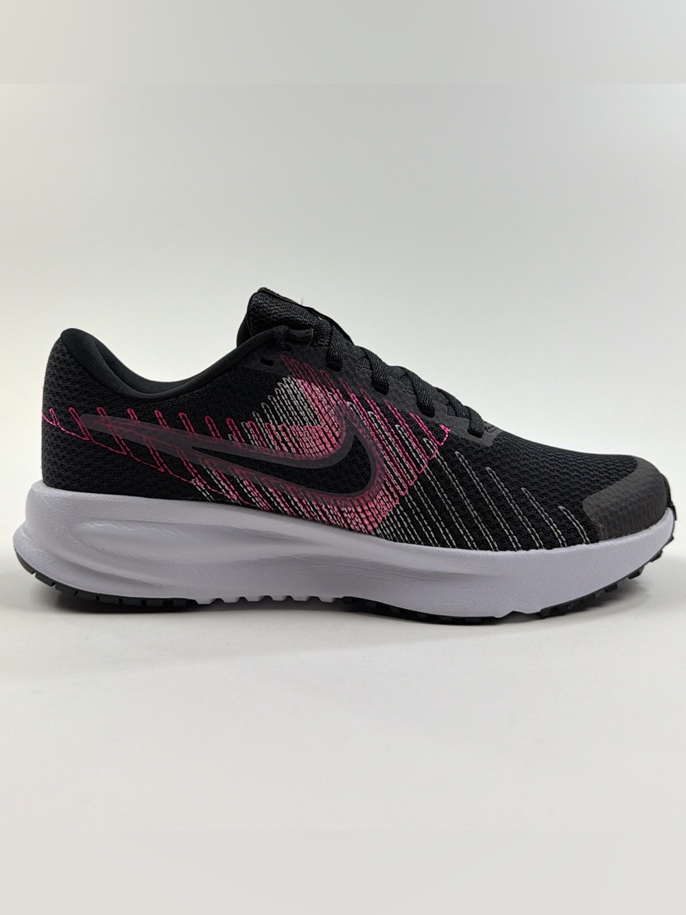 Nike Run Defy Womens Black Pink Shoes Sneakers Running Athletic Low HM9593-001